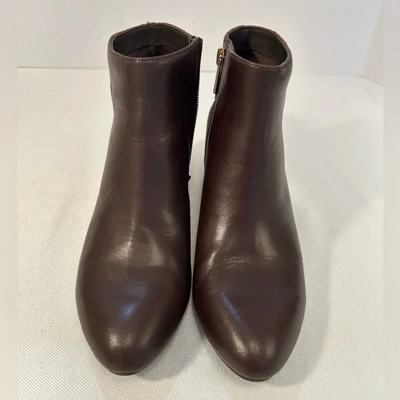 Anne Klein Hilda Ankle Boots in Dark Brown with "Snakeskin" Heels 7 1/2 M - Picture 5 of 9